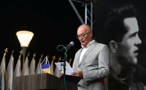 Helez poručio iz Bužima: 'Ne smijemo se zavarati da je borba završena. I dalje žele razgraditi BiH'