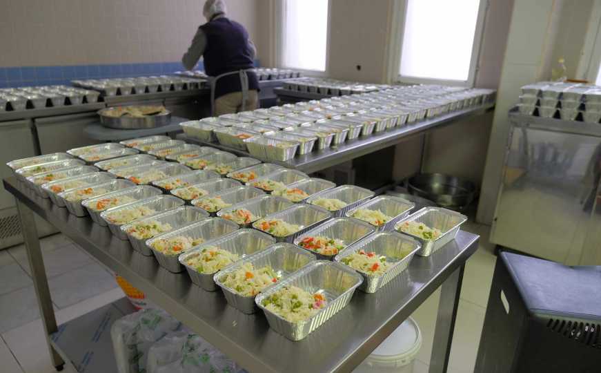 Tužna realnost BiH: Sve više porodica preživljava zahvaljujući narodnim kuhinjama