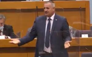 Je li Viškoviću upravo istekao rok kod Dodika: U ponedjeljak podnosi ostavku?