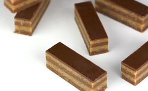 Nije potrebno da palite rernu: Domaća bajadera je savršen izbor za ljetne dane