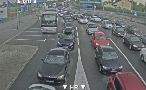 Kilometarske kolone na graničnim prijelazima u BiH: Evo gdje se čeka najduže