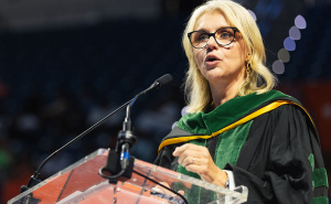 Bosanka Azra Bihorac održala historijski govor na Univerzitetu u Floridi