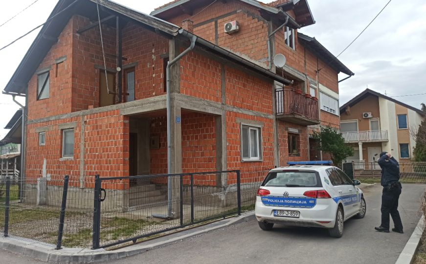 Podignute optužnice protiv roditelja u slučaju pronalaska 31 djeteta bez nadzora u kući u Brčkom