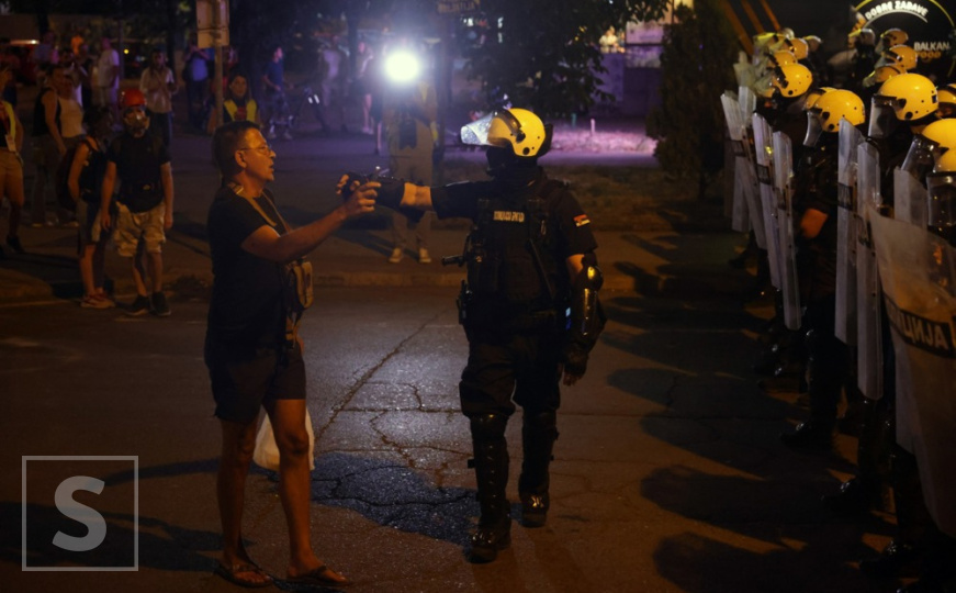 Ponovno nadmudrili režim: Studenti u Srbiji izveli operaciju "Prinudno zatvaranje"