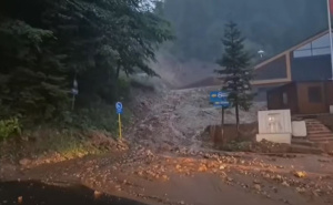 Propale investicije od 50 miliona KM: Klizište uništilo put kod skijališta "Igrište" kod Vlasenice