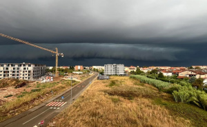 Nevrijeme dolazi u regiju: Objavljene prve fotografije uz poruku - "kakav monstrum stiže"