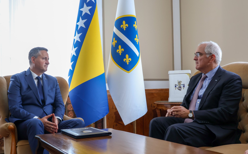 Bećirović sa šefom Misije OSCE-a u BiH: Vučić mora shvatiti važnost poštivanja Helsinških principa