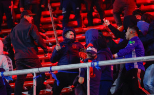 Jeziva tučnjava navijača: Dijete udarali šipkom po glavi, ljudi u strahu skakali s tribina