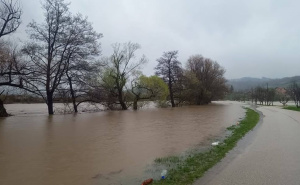 Upozorenje za BiH: Bujične i urbane poplave mogu pogoditi Jadransko područje već večeras
