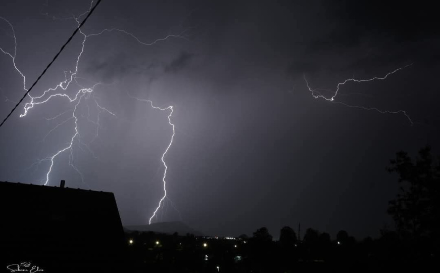 Dolazi nevrijeme, oglasio se i BH Meteo: Evo u kojim područjima su prisutni najveći rizici za oluju
