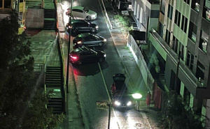 Vozači, oprez: U ovom dijelu Sarajeva zbog kiše nastala velika rupa u cesti