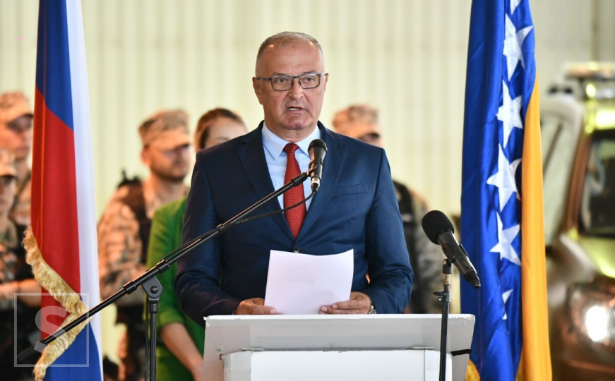 Helez oštro kritikovao svog zamjenika Goganovića: "Nadmašio je i svog politički propalog mentora"