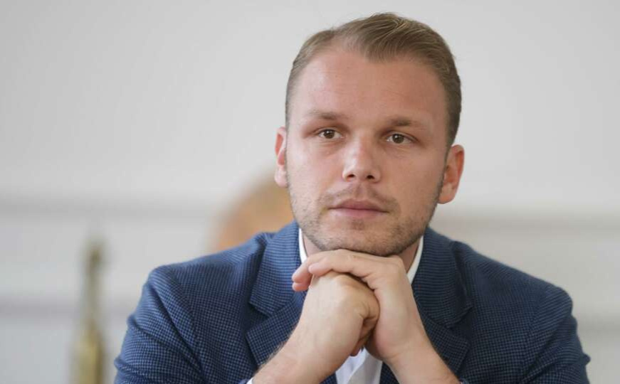 SDA: "Stanivukovićev stav o Mladićevom muralu je otvorena podrška ratnom zločinu"