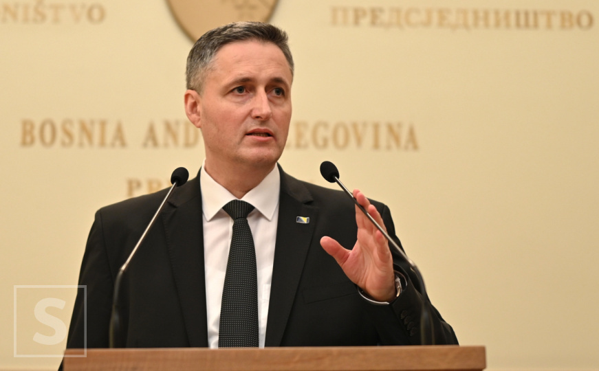Denis Bećirović: Ovo što je Dodik uradio je teško krivično djelo, na potezu je tužilaštvo