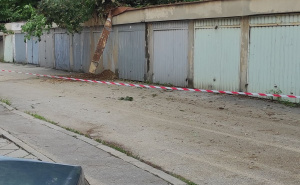 Ugrožene garaže: Pokrenuto klizište u Gradačkoj ulici u Sarajevu