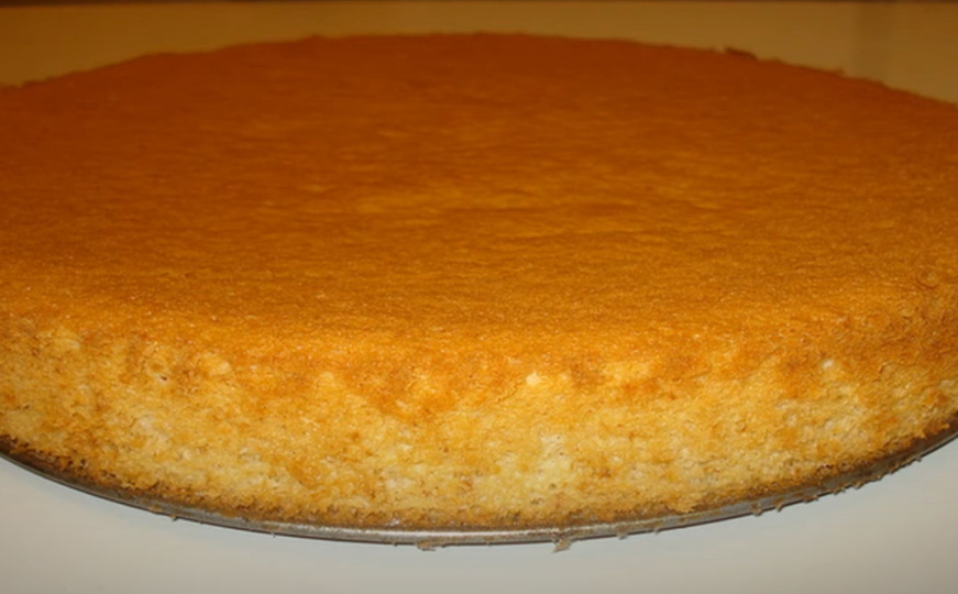 Poslastica koja se u Jugoslaviji često pravila: Da li ste probali "vodenu tortu"?