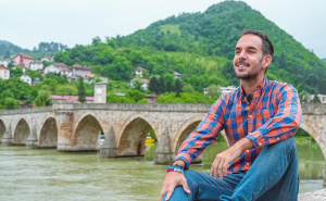 Čovjek koji je proputovao skoro cijeli svijet, objavio emotivan status o BiH: "Zavjet koji se čuva"