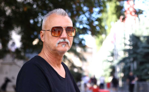 Arsen Oremović za Radiosarajevo.ba: Kako je fascinacija 'Haustorom' postala film i okupila bend