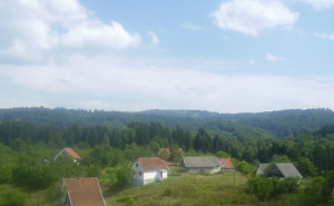 "Jesen stiže, dunjo moja": U ovom dijelu BiH osvanuo mraz, izmjereno minus 1 stepen