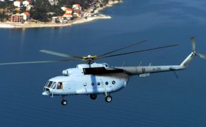 Velika Britanija: Srušio se helikopter na ostrvu, hitne službe na terenu