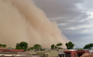 Snažna pješčana oluja u SAD-u: Vjetar nosio sve pred sobom, stanovnici ostali bez struje