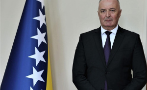 Zukan Helez: "Postoji sistemska diskriminacija Bošnjaka, konkursi se selektivno puštaju u proceduru"