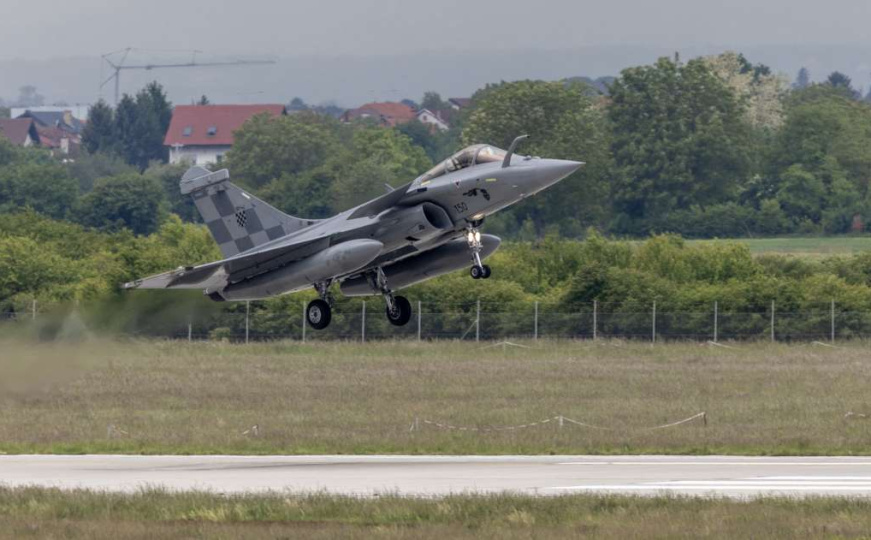 Afera trese region: Hrvatski pilot i Kosovarka špijunirali za Srbiju, oboje su uhapšeni