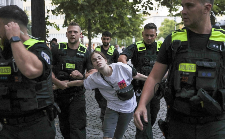 Njemačka policija privela 14-godišnjakinju na propalestinskom protestu u Berlinu