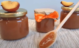 Kupili pekmez na štandu i otrovali se: Policija provela istragu, uhapšen 77-godišnjak