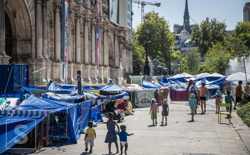 Sve veći problem: Više od 2.000 djece u Francuskoj spava na ulicama