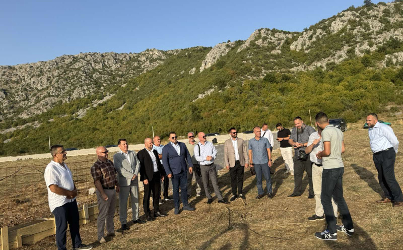 Klub Bošnjaka posjetio Stolac: "Ovo su problemi svih nas, a pređena je i crvena linija dostojanstva"