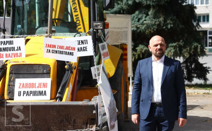 Mulić ne odustaje: Podzemna garaža kod Narodnog pozorišta će se graditi uprkos sporovima