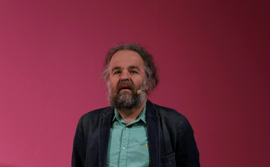 Osvanuo novi sramotni grafit u Zagrebu, prijeti Jergoviću i Orešković: "Sarajevo ispod Trebevića…"