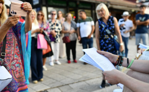 Sarajevo: Održano tradicionalno okupljanje i čitanje poezije mladih pjesnika oko Sebilja