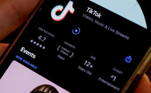Mijenjaju pravila igre: TikTok otvara direktne poruke svima, evo šta to znači