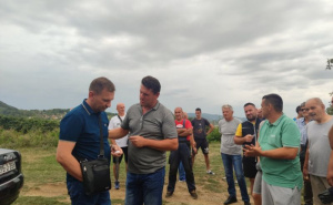 Mještani Ugljevika u strahu: "Propadaju nam imanja, životi su nam ugroženi"