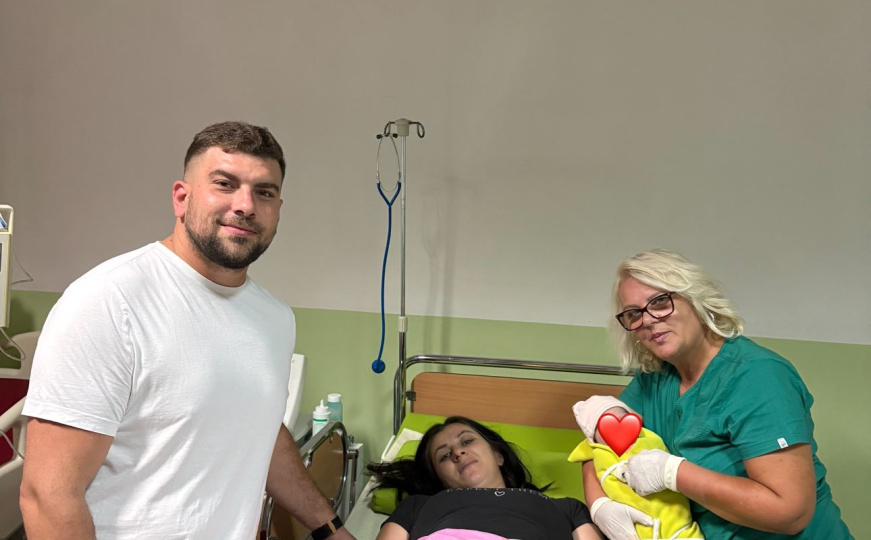 Čudesna životna priča iz Goražda: "Nosila me kroz rat, a danas smo zajedno pomogli pri porodu"