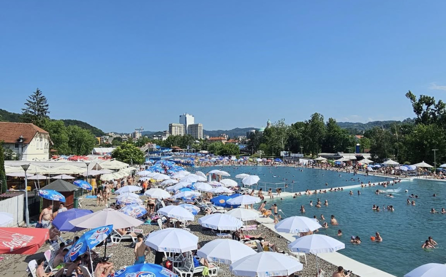 Završena ljetna sezona na Panonskim jezerima u Tuzli: Ovo su cijene ulaznica za septembar