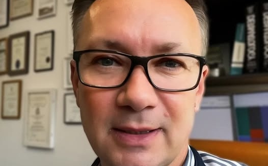 Priča o dr. Macanoviću: Kako je dječak s Grbavice postao jedan od najboljih doktora u Australiji