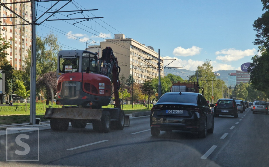 Gužve u Sarajevu: Obustava saobraćaja zbog radova, a nigdje radnika