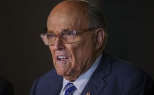 Nakon saobraćajne nesreće: Trump odlikovao Dodikovog lobistu Rudyja Giulianija