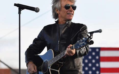 Bon Jovi - Red, White and Jersey