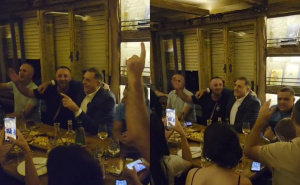 Dodik nakon sjednice NSRS-a završio u kafani: Iz sveg glasa zapjevao Halidovu "Romaniju"