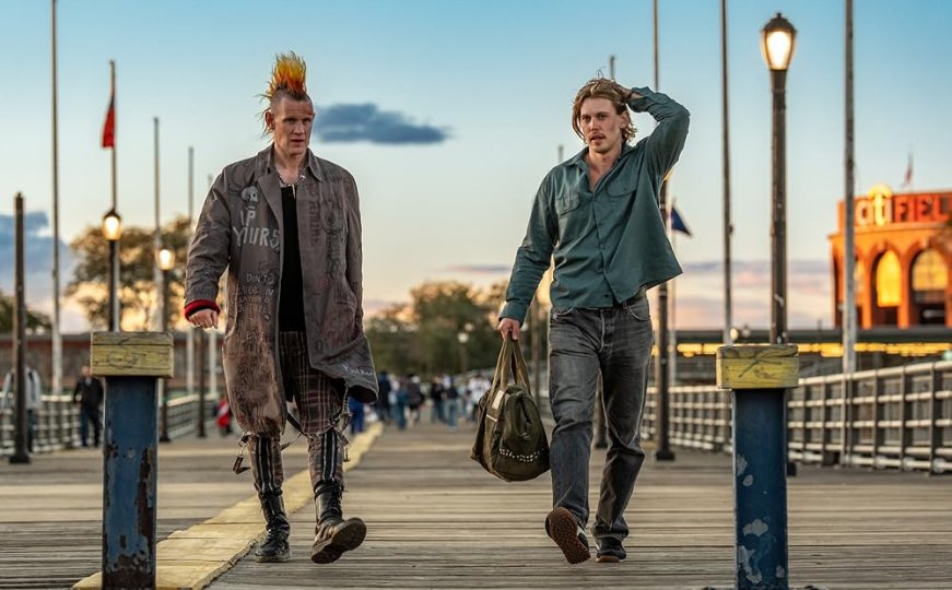 Austin Butler kao barmen u paklu mafije: Kada mala usluga postane veliki problem