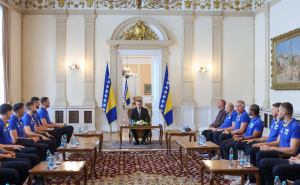 Bećirović: Požrtvovanost i zajedništvo. Košarkaška reprezentacija je ponos naše države