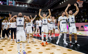 Fešta u Limassolu: Zmajevi s navijačima proslavili historijski uspjeh