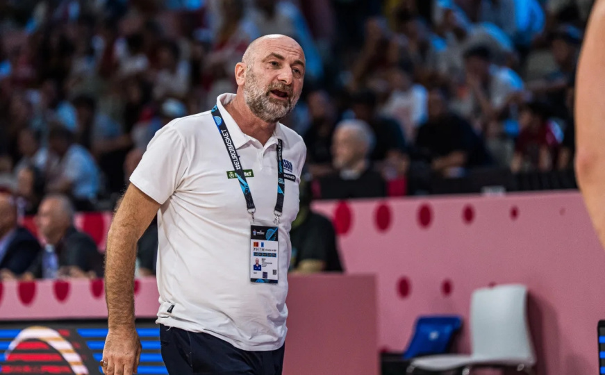 Bećiragić otkrio šta je prethodilo historijskom uspjehu: "Rekao sam igračima da smo došli do dna..."