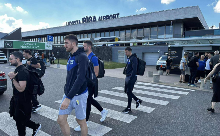 Zmajevi stigli u Rigu: Oglasio se selektor protivničke Poljske, evo šta je rekao o našim igračima