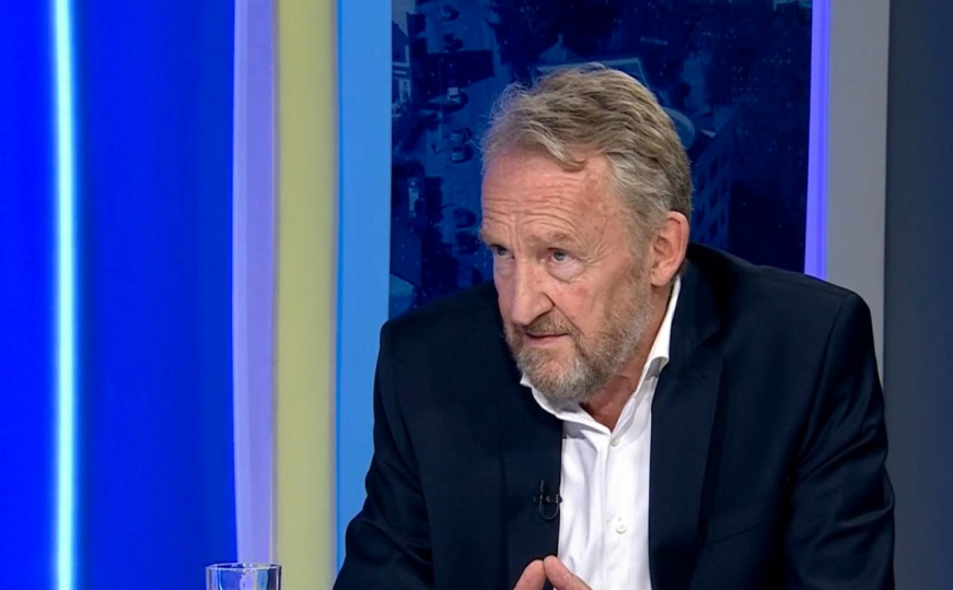 Izetbegović o Dodiku: "Prije rata obećanje za zapad, danas u cipelama Karadžića i Mladića"