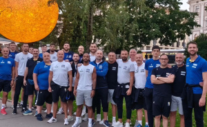 Junaci modernog doba: "Zmajevi za Zmajeve", košarkaši BiH pružili podršku nogometnoj reprezentaciji